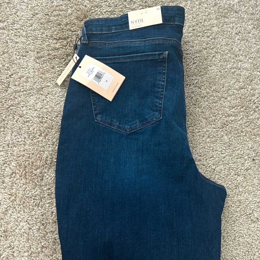BRAND NEW! NYDJ jeans specializing in lift and tuck.